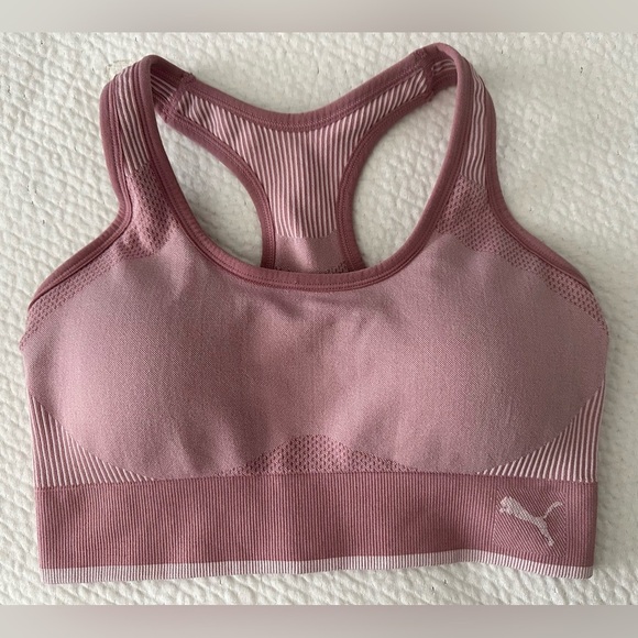 Women’s Puma Sports Bra -Size Small - Picture 1 of 8